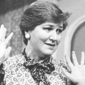 West End Theatres to Dim Lights in Memory of Dame Patricia Routledge