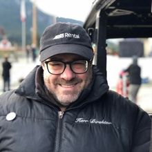 Interview: Andy Fickman Directs Kristen Bell, Jason Alexander in PARENTS IN CHAINS Wo