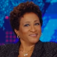 Wanda Sykes Takes On Hosting Comedy Central's THE DAILY SHOW Tonight