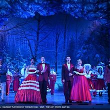 Review: WHITE CHRISTMAS THE MUSICAL at The Music Hall by the Ogunquit Playhouse