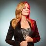 SAMANTHA BEE: HOW TO SURVIVE MENOPAUSE Comes to Boulder Theater