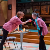 BWW Review: LAST NIGHT AT BOWL-MOR LANES: Carroll and Plum Play Out the String