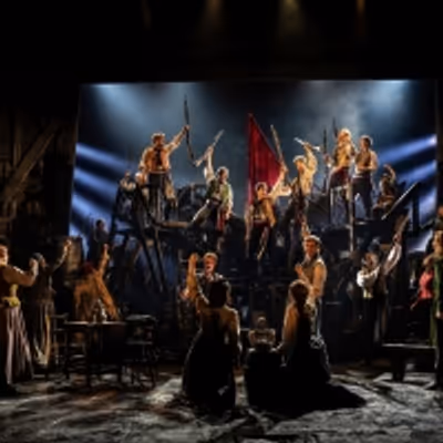 Review: A Life-Affirming Dreamboat of a Production, LES MISERABLES is Home at Last⭐️⭐️⭐️⭐️⭐️ at Koninklijk Theater Carré