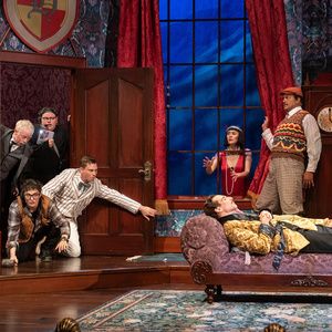 Review: THE PLAY THAT GOES WRONG at Portland Center Stage
