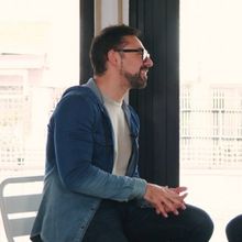 TV: Hablamos con Alejandro de los Santos sobre el Máster de Teatro Musical TAI