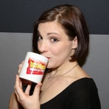 Wake Up With BWW 4/1: Lin-Manuel Miranda Performs a HAMILTON Living Room Concert, and