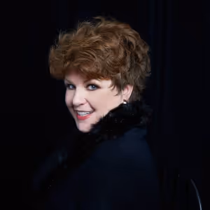 Klea Blackhurst to Perform THE BOX SET at Chelsea Table + Stage
