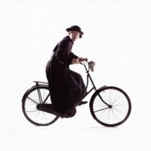 BWW Feature:   JOES BRAUERS SPEELT KAPELAAN ODEKERKE IN DAGBOEK VAN EEN HERDERSHOND!