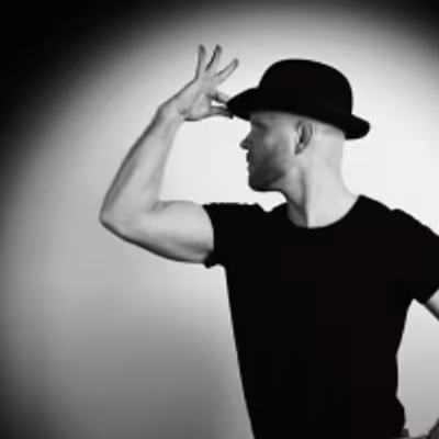 VIDEO: Casts of FOSSE and CHICAGO Reunite to Tribute Ann Reinking