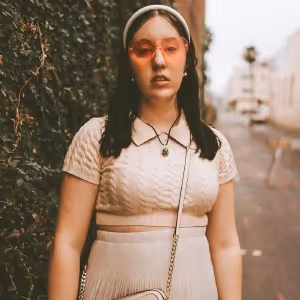 Mary Helen Margaret Unveils Empowering Alt Pop Single 'Watching Me Giving Birth To A…