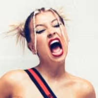 Caity Baser Releases New Single 'Kiss You'