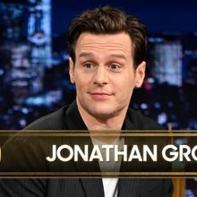 Video: Jonathan Groff Teases HAMILTON Tonys Performance