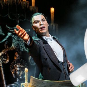 Wake Up With BroadwayWorld September 21, 2026- Jennifer Simard Joins SCHMIGADOON! and More