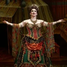 Michele McConnell will Appear in SPARKLE, TWINKLE, JINGLE! with the Palm Springs Gay 