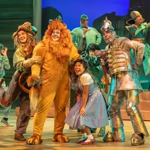 Review: THE WIZARD OF OZ Delights Audiences of all Ages at Edmonton's Citadel Theatre