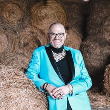 Interview: Michael Rider Gears Up for THIS 'OL HOUSE at Green Room 42