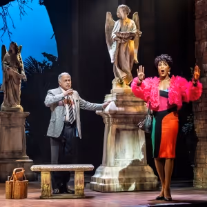 Review: MIDNIGHT IN THE GARDEN OF GOOD AND EVIL at Goodman Theatre