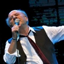 Art Garfunkel Presents Intimate Concert at Segerstrom Center