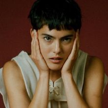 Miya Folick Shares New Single 'Fist' & 2025 Tour Dates