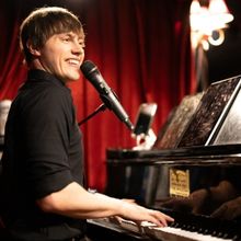 Chelsea Community Church Hosts A PIANO BAR CELEBRATION