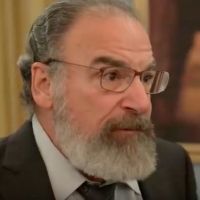 VIDEO: Mandy Patinkin Talks HOMELAND, His Career, & More on CBS SUNDAY MORNING