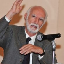 Antonio Toca Fernández, Defensor De La Memoria, La Estética Y El Equilibrio En La A