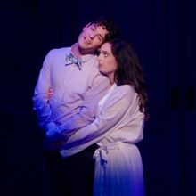 Video: Preview 'Cold Feet' from PRELUDE TO A KISS A MUSICAL at Milwaukee Rep