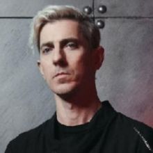 GRAMMY Nominated Stu Brooks Shares New Single 'Live Nude Pigs' Featuring Paul Leary a