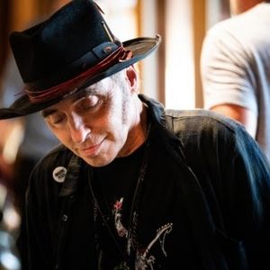 Video: Ringo Starr & Cindy Mizelle Star in Nils Lofgren's Official Video For 'Ain't The Truth Enough'