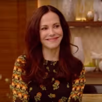 VIDEO: Mary-Louise Parker Says the Relationship in THE SOUND INSIDE 'Defies… Video