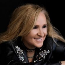 Melissa Etheridge Heads to the Warner Theatre