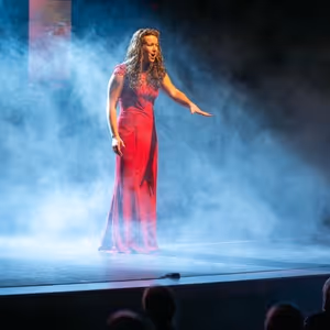 Interview: Vienna Flurry of CELTIC THRONE II - PSALTER OF IRELAND at State Theatre Minneapolis