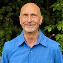 Author James Tabor to Discuss LIGHTNING BENEATH THE SEA at Town Hall Theater