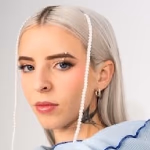 Young Miko Drops New Single 'Curita'