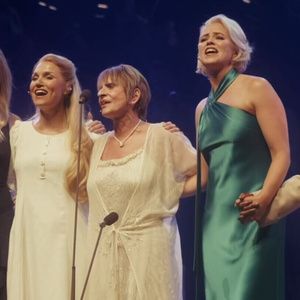 Video: LES MISERABLES: THE ARENA CONCERT SPECTACULAR At Radio City Music Hall Opening