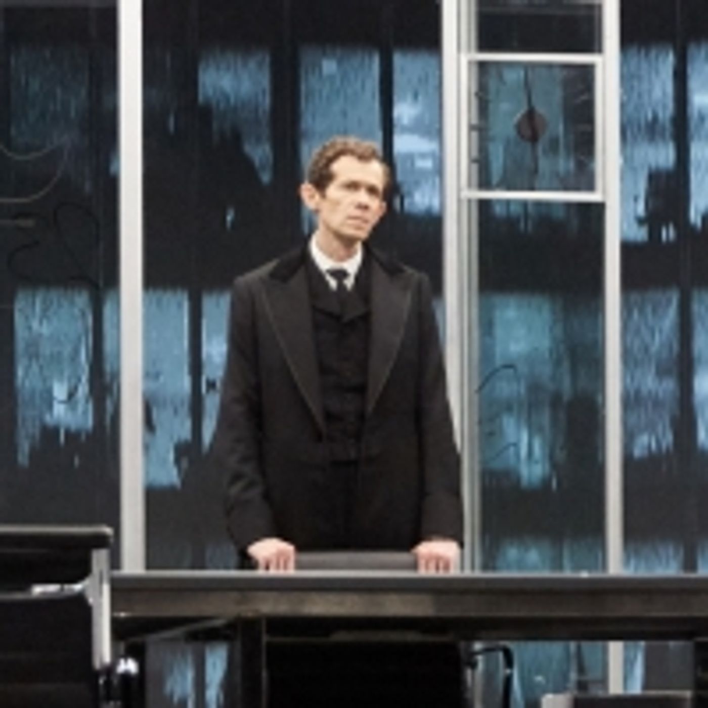 Wake Up With BWW 9/4: THE LEHMAN TRILOGY on Broadway, and More!  Image