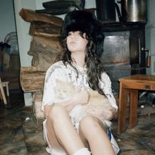 Mallrat Unveils Final Single 'Pavement' From New Album
