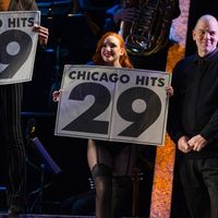 Photos/Video: CHICAGO Celebrates 29 Years On Broadway and Welcomes New 'Mama' Alex… Video