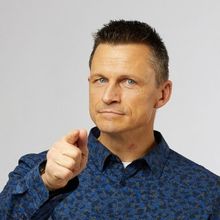 Mark Riley to Headline Comedy Night At Samuel Slater's Restaurant in March