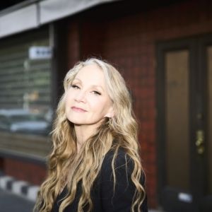 Joan Osborne to Perform at New York's Adler Hall in May
