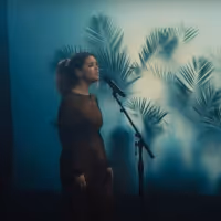 VIDEO: JP Saxe & Maren Morris Perform 'Line By Line' on THE LATE LATE SHOW Video