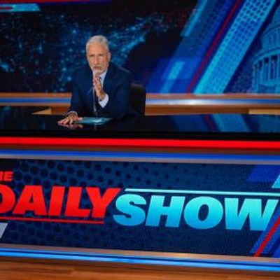 Photos: THE DAILY SHOW: Jon Stewart to Welcome Gov. Spencer Cox for Interview