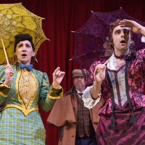 Review: DRACULA: THE BLOODY TRUTH at Great Lakes Theater