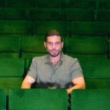 Breaking News: GUSTAVO BARCHILON, the Prince of Musicals in Brazil, Announces His New