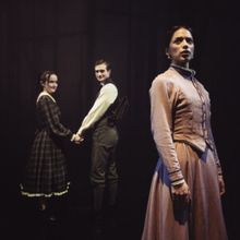 Review: THE TURN OF THE SCREW, Arcola Theatre