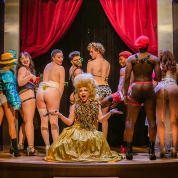 Interview: Svetlana Stoli Talks UNHINGED TALENT SHOW at Balcon Salon Photo