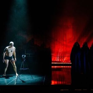 Interview: Michael Locher of THE DA VINCI CODE at the Alley Theatre