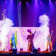 Review: SNOW WHITE AND THE SEVEN DRAG QUEENS, Queen Margaret Union