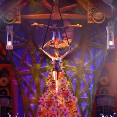 Interview: Tawnya Sauer Says CIRQUE DREAMS HOLIDAZE at Wharton Center is a Broadway-Style Holiday Spectacular for the Whole Family
