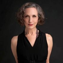 Bebe Neuwirth to Celebrate Kander & Ebb at 54 Below